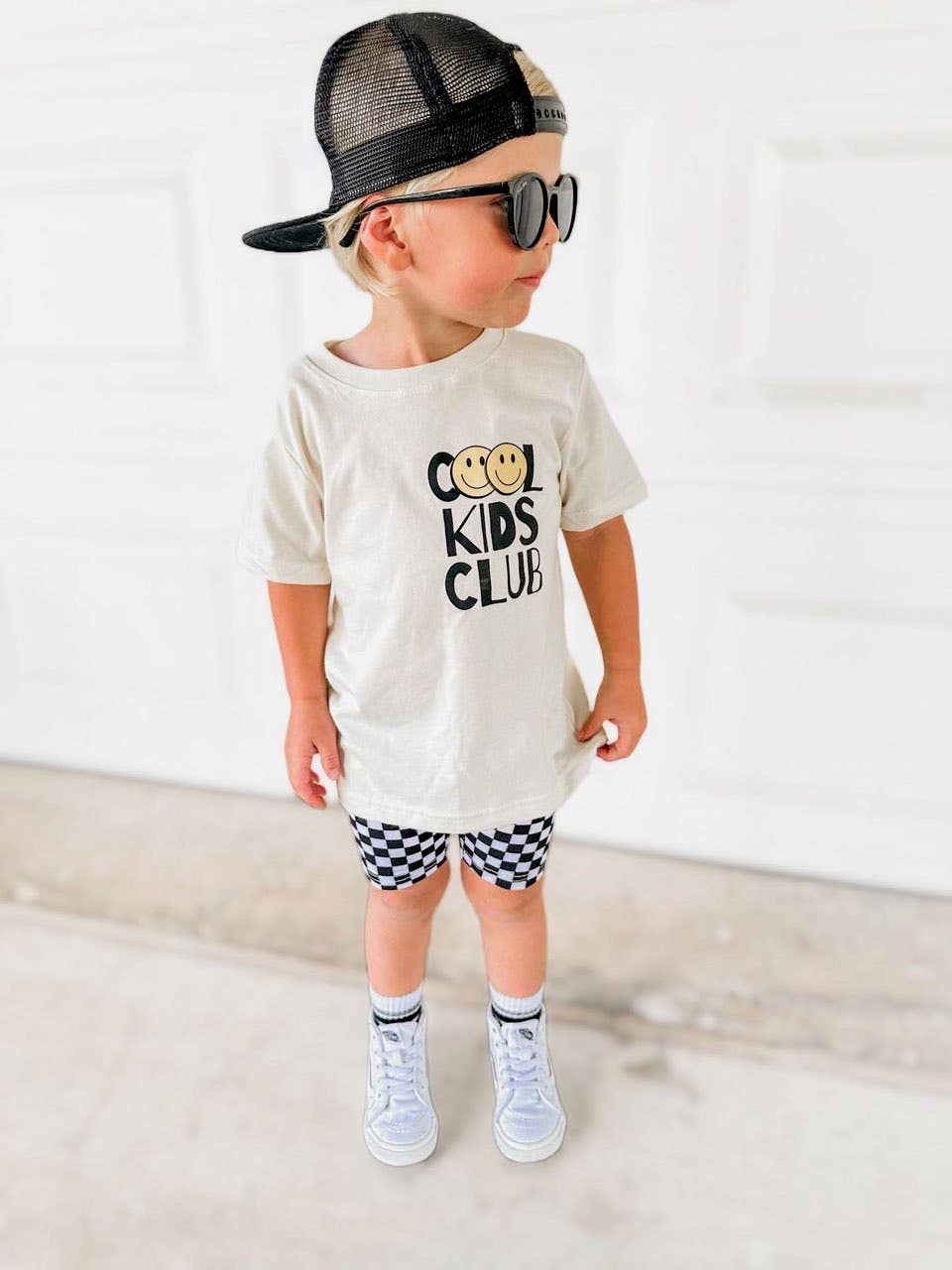 COOL KIDS CLUB GRAPHIC TEE